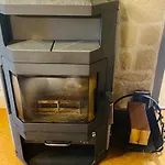 Peaceful Forest Getaway