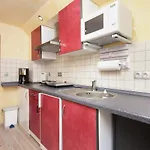 Peaceful Forest Getaway