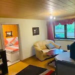 Peaceful Forest Getaway Nyaraló Altenfeld