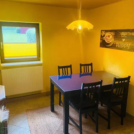 Peaceful Forest Getaway 度假居 Altenfeld (Thuringia)