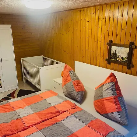 Peaceful Forest Getaway 度假居