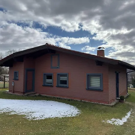 Peaceful Forest Getaway Nyaraló Altenfeld